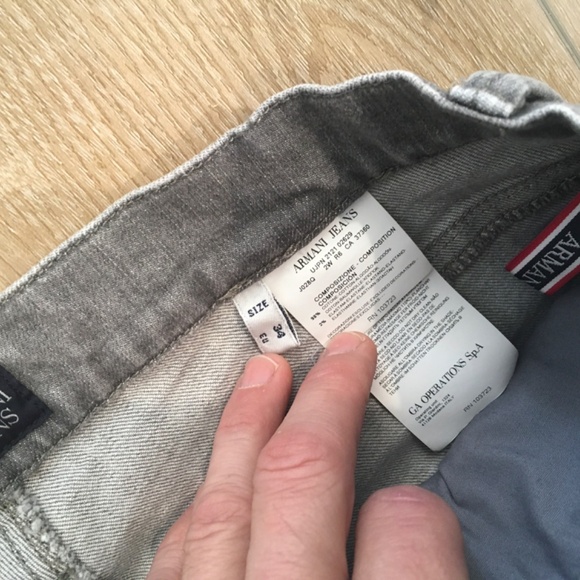 Giorgio Armani 5 pocket cotton stretch jeans - Picture 4 of 5